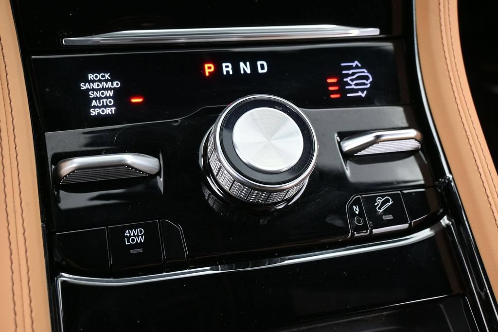 Used 2024 Jeep Grand Wagoneer L Series III w/ Quick Order Packagew 28T AWD/4WD image 26