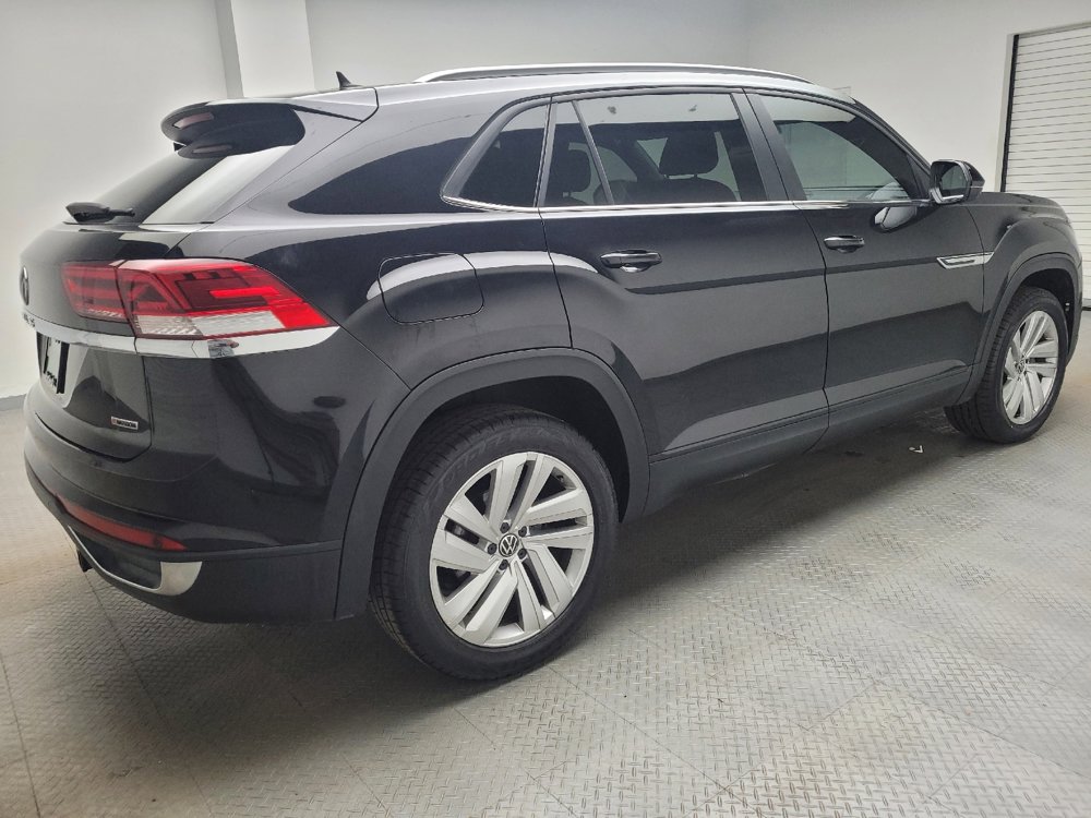 Used 2020 Volkswagen Atlas Cross Sport SE w/ Panoramic Sunroof Package image 10