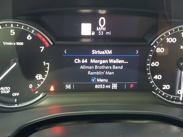 Used 2025 Cadillac XT5 Premium Luxury w/ LPO, Floor Liner Package AWD/4WD image 16