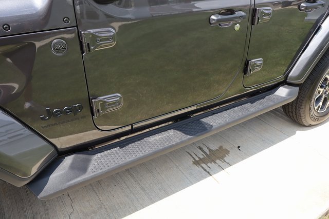 New 2025 Jeep Wrangler Sahara image 30