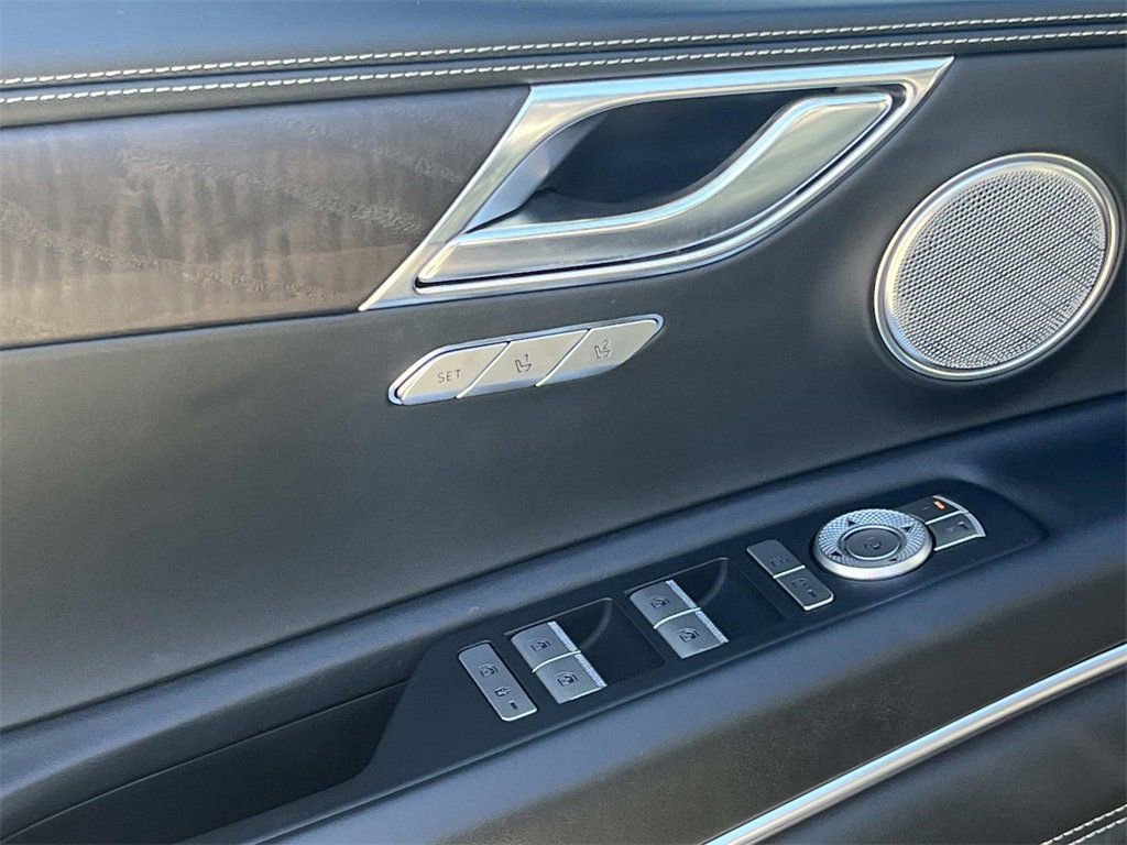 Used 2023 Genesis GV80 3.5T w/ Advanced Package image 12