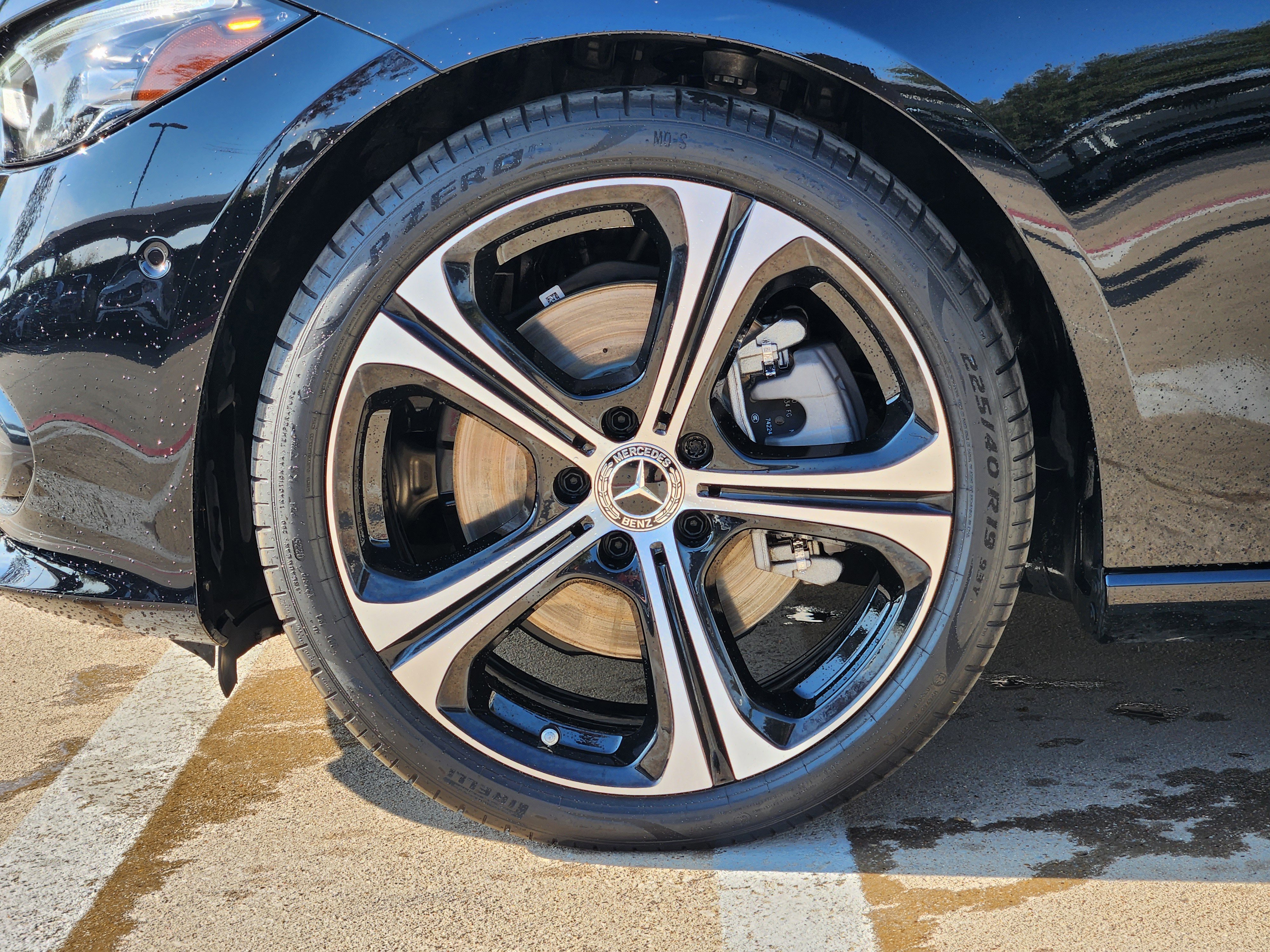 Used 2025 Mercedes-Benz C 300 Sedan image 12