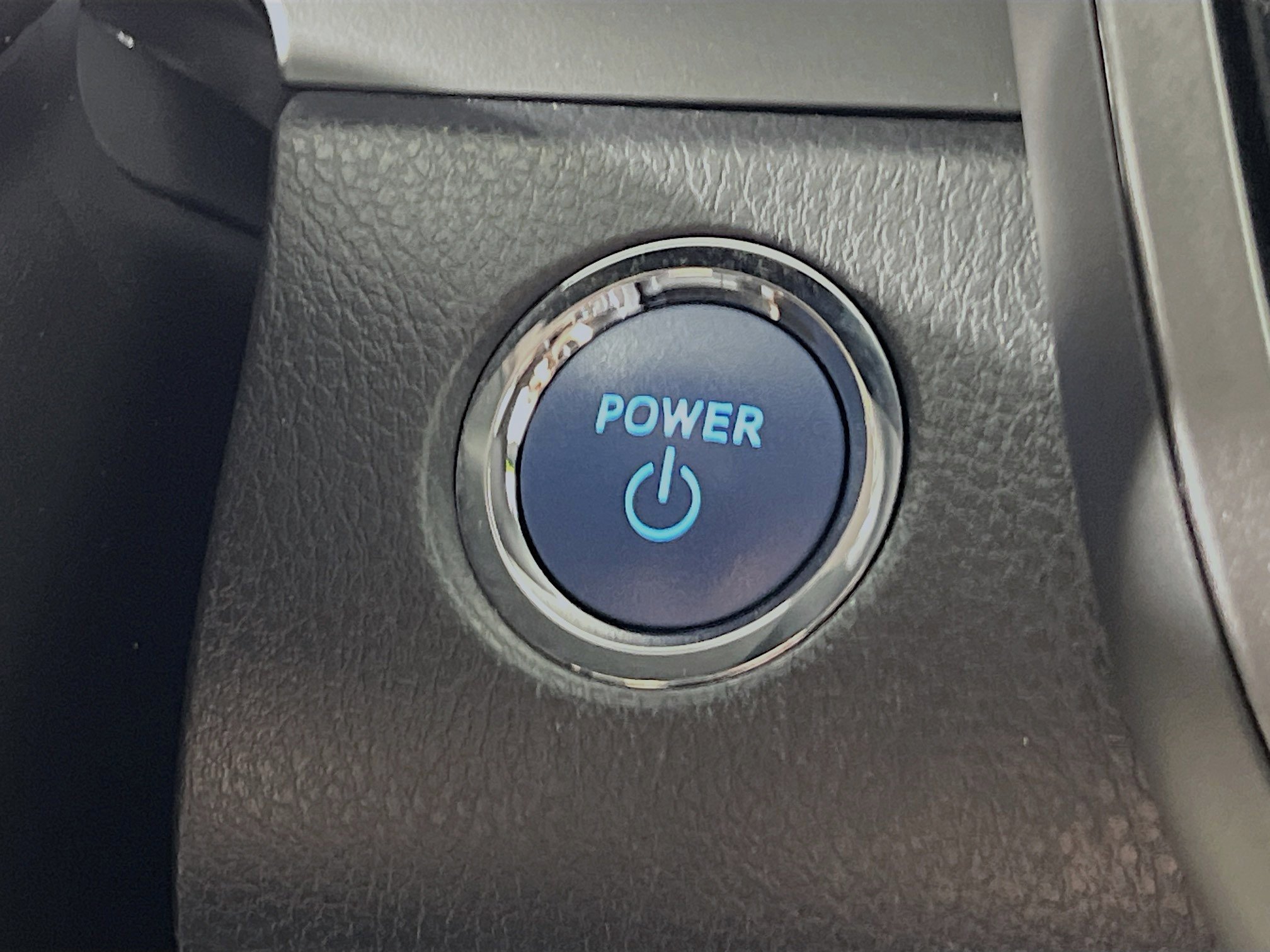 Used 2021 Toyota Camry XLE w/ Cold Weather Package image 23