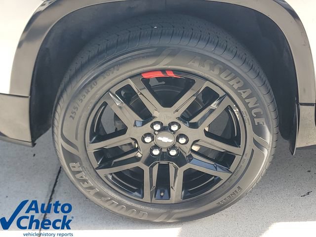 Used 2021 Chevrolet Traverse Premier w/ Redline Edition FWD image 8