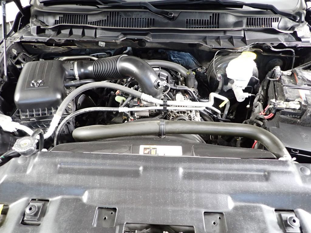 Used 2021 RAM 1500 Classic Warlock image 9