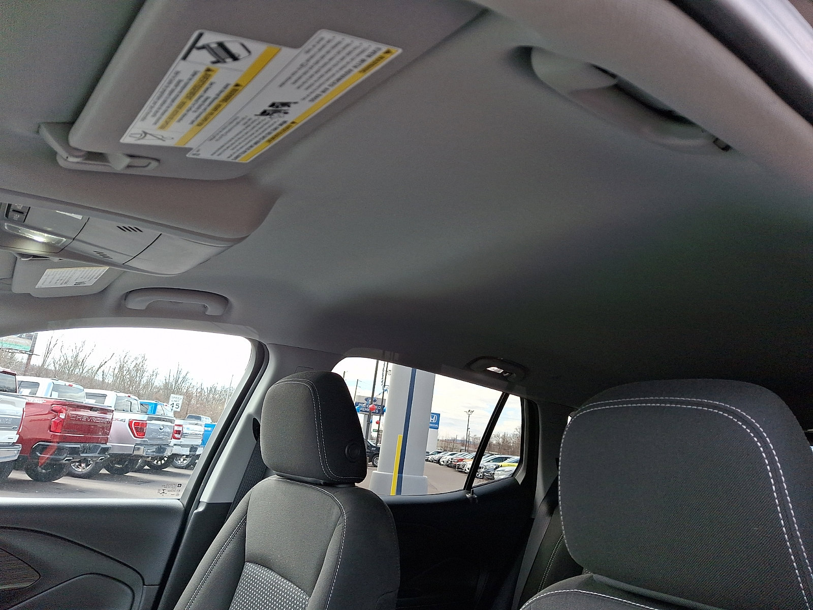 Used 2023 GMC Terrain SLE w/ Driver Convenience Package AWD/4WD image 21