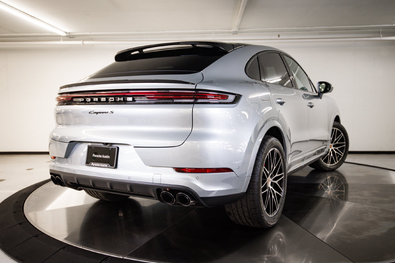 New 2026 Porsche Cayenne S AWD/4WD image 7