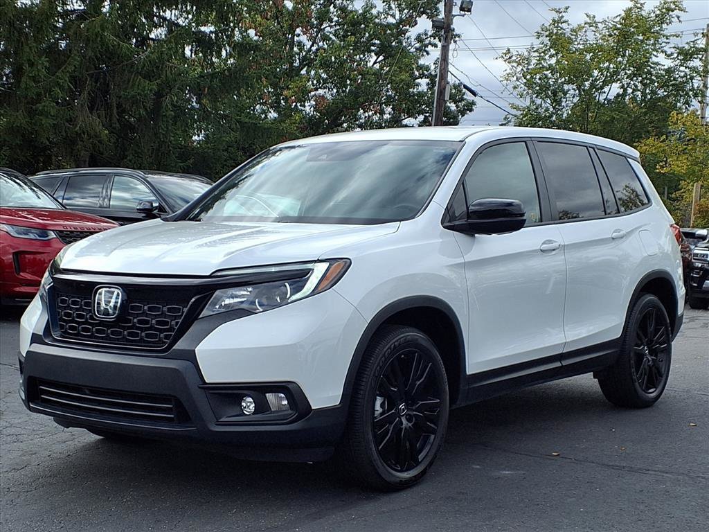 Used 2021 Honda Passport Sport image 2