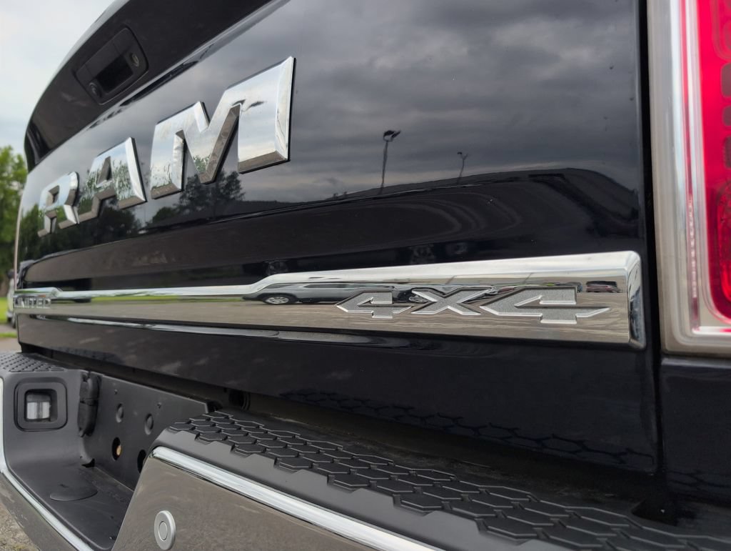 Used 2017 RAM 1500 Limited AWD/4WD image 23