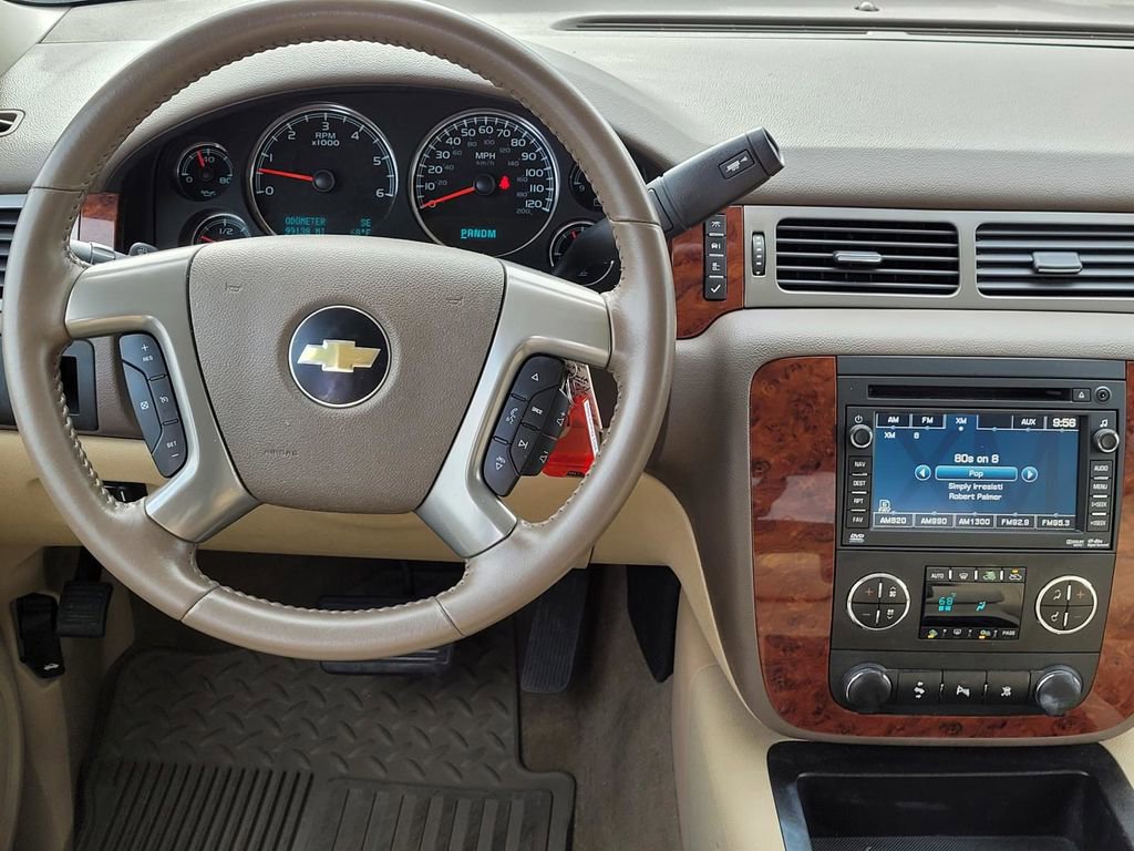 Used 2011 Chevrolet Silverado 1500 LTZ w/ LTZ White Diamond Edition image 18