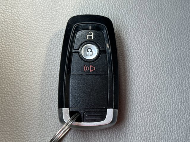 Used 2019 Ford EcoSport Titanium FWD image 25