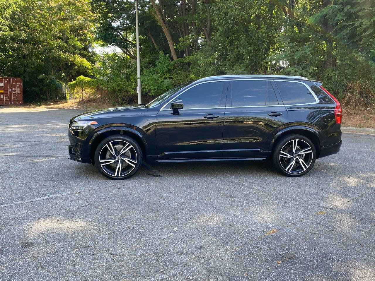 Used 2019 Volvo XC90 T5 R-Design w/ Protection Package Premier FWD image 9