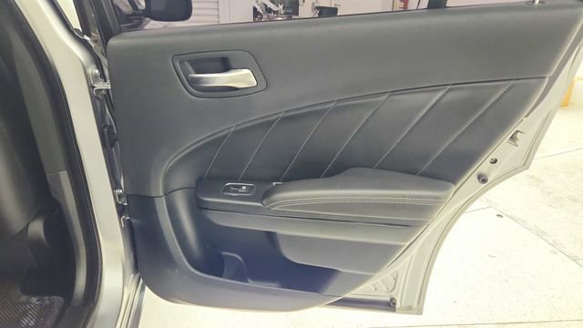 Used 2017 Dodge Charger SXT w/ Plus Group RWD image 25