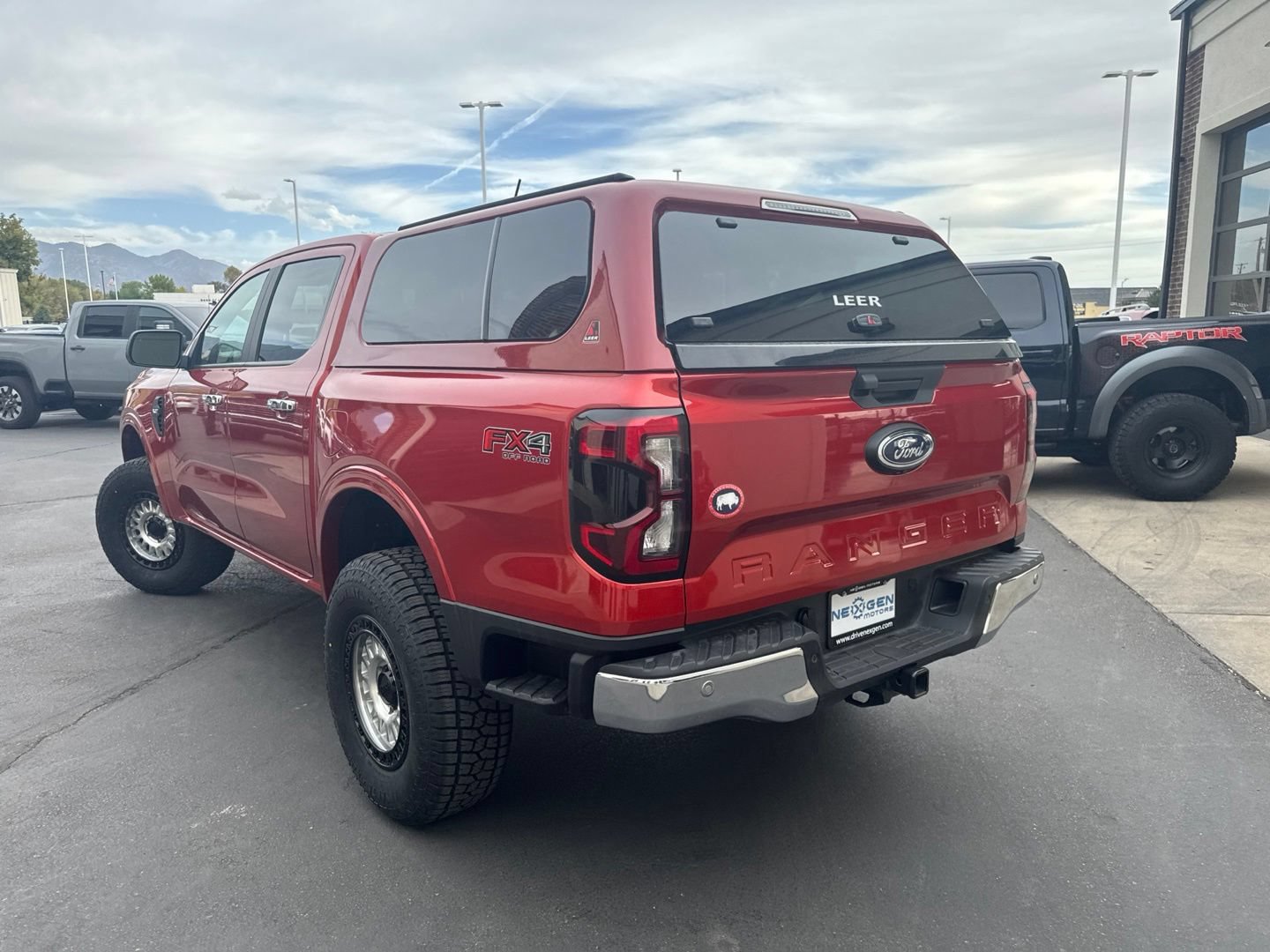 Used 2024 Ford Ranger XLT w/ FX4 Off-Road Package AWD/4WD image 6