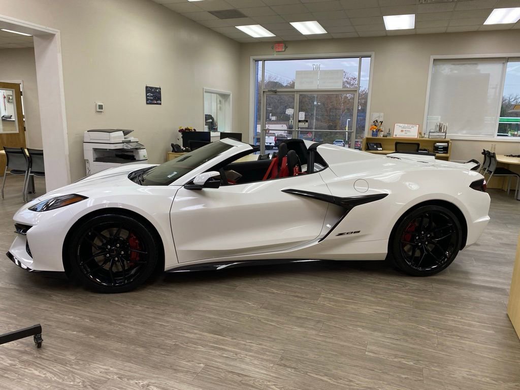 New 2026 Chevrolet Corvette Z06 w/ Battery Protection Package RWD image 6