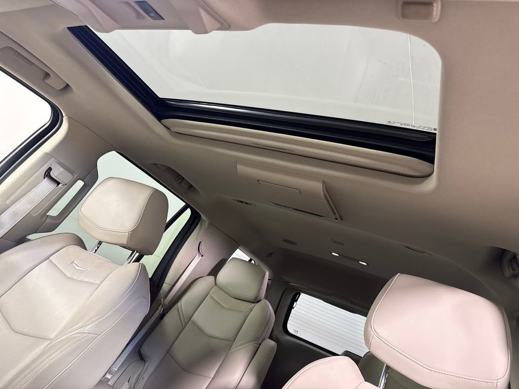 Used 2016 Cadillac Escalade Luxury image 23