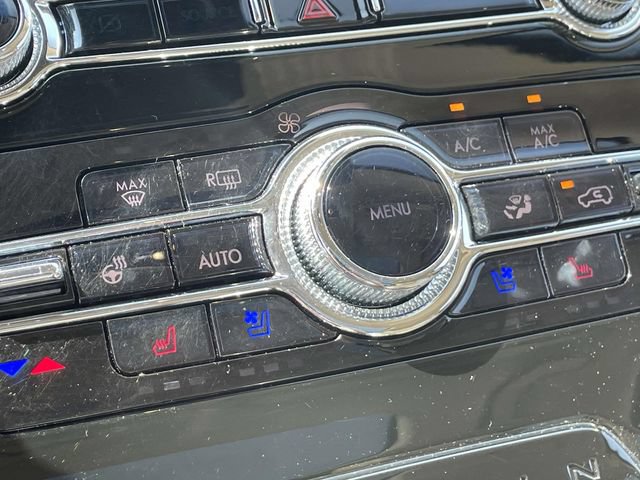 Used 2022 Lincoln Corsair AWD w/ Premium Package image 23