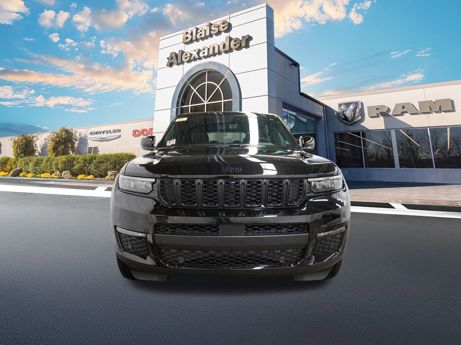 New 2025 Jeep Grand Cherokee L Limited image 13