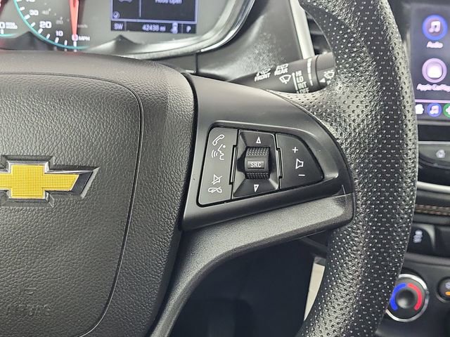 Used 2021 Chevrolet Trax LS w/ Tint and Cruise Package image 27