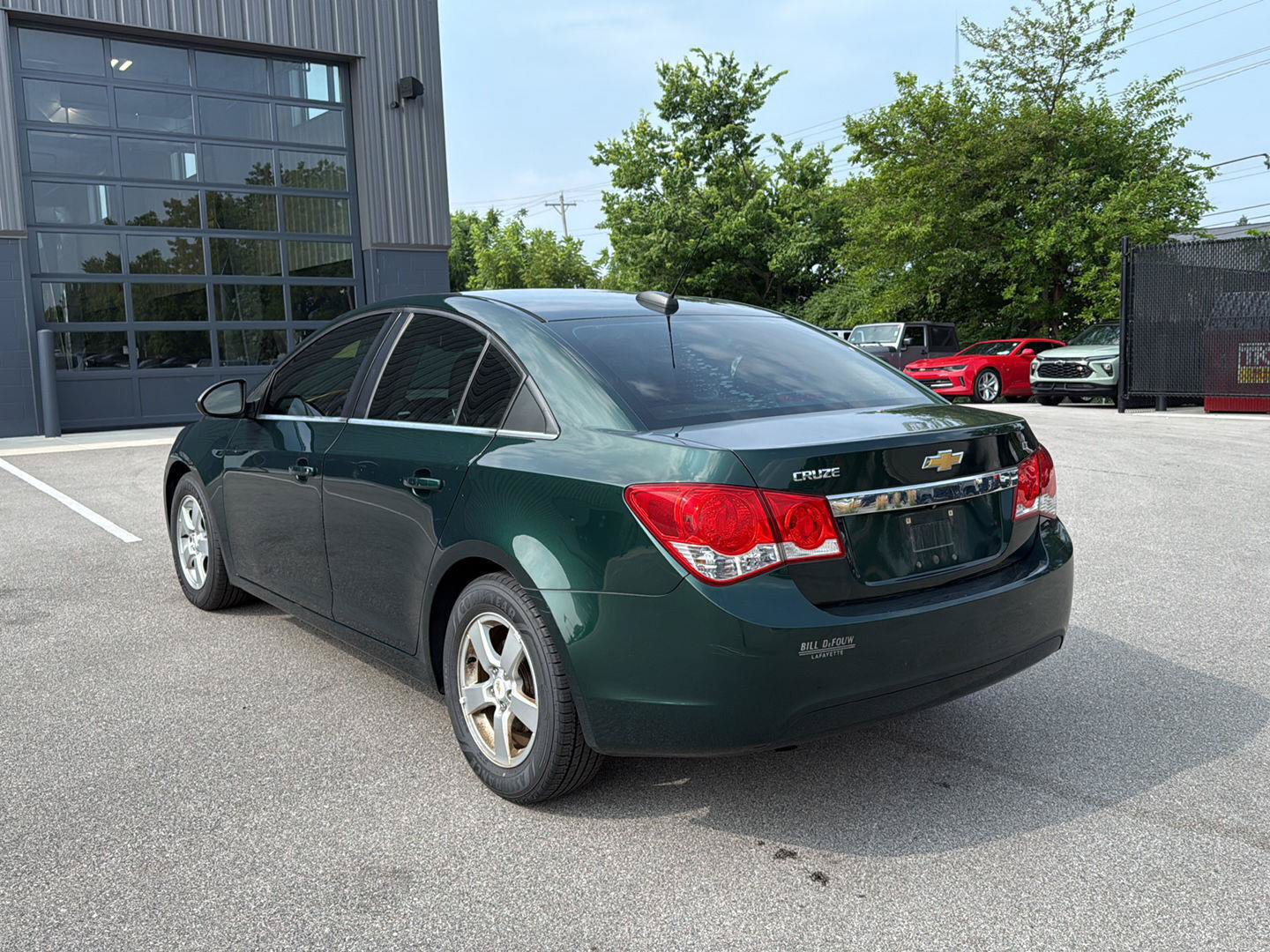Used 2015 Chevrolet Cruze LT w/ Sun And Sound Package FWD image 5