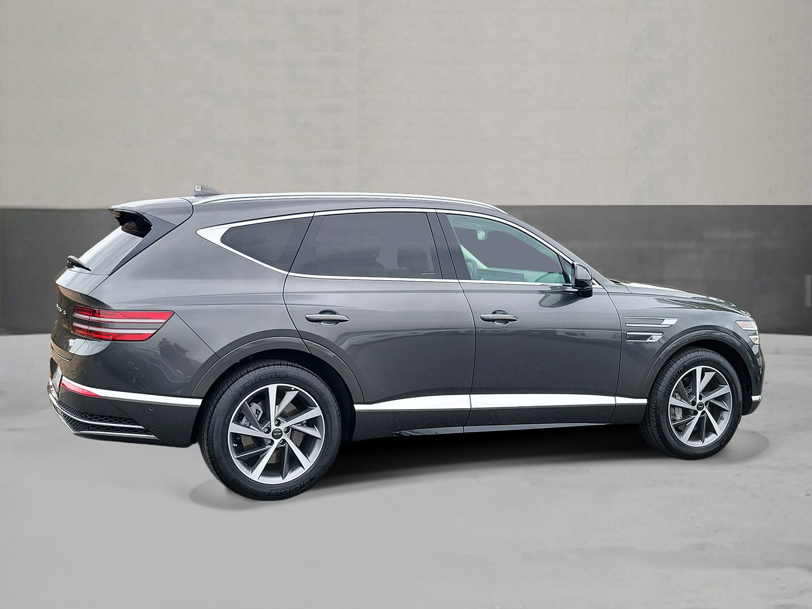 Certified 2026 Genesis GV80 2.5T Advanced AWD/4WD image 2