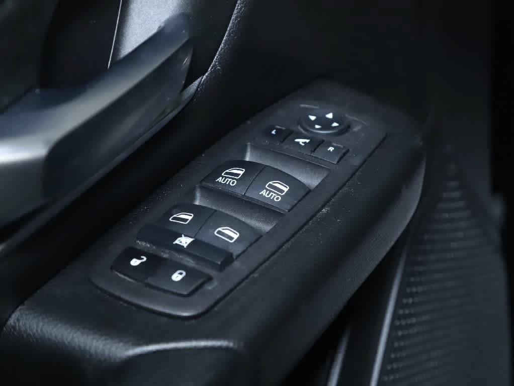 Used 2023 RAM 1500 Big Horn AWD/4WD image 16