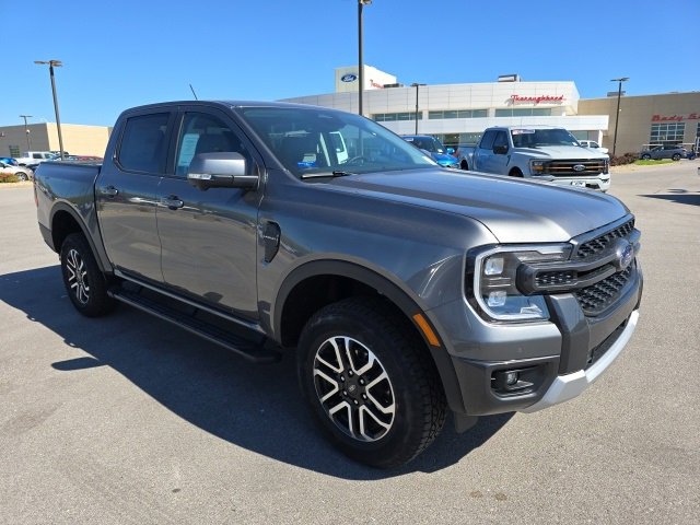 New 2025 Ford Ranger Lariat w/ FX4 Off-Road Package image 7