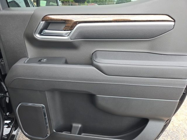Used 2026 GMC Sierra 1500 SLE w/ Preferred Package image 44