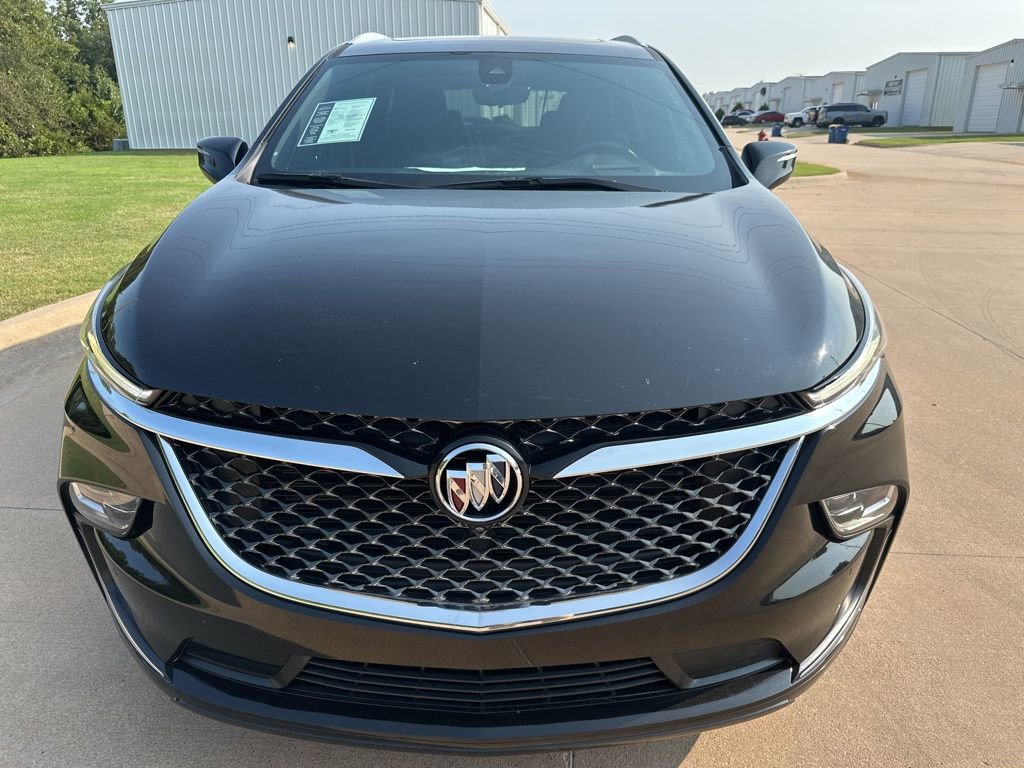 Used 2022 Buick Enclave Avenir w/ Avenir Technology Package image 9