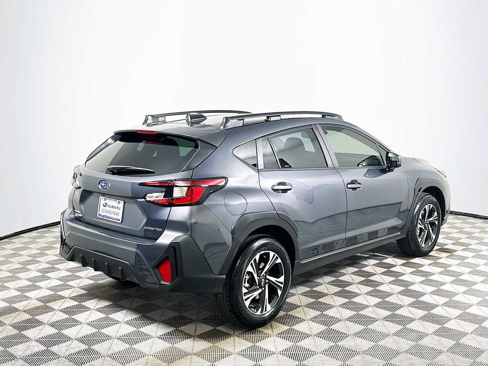 Certified 2025 Subaru Crosstrek 2.0i Premium image 7
