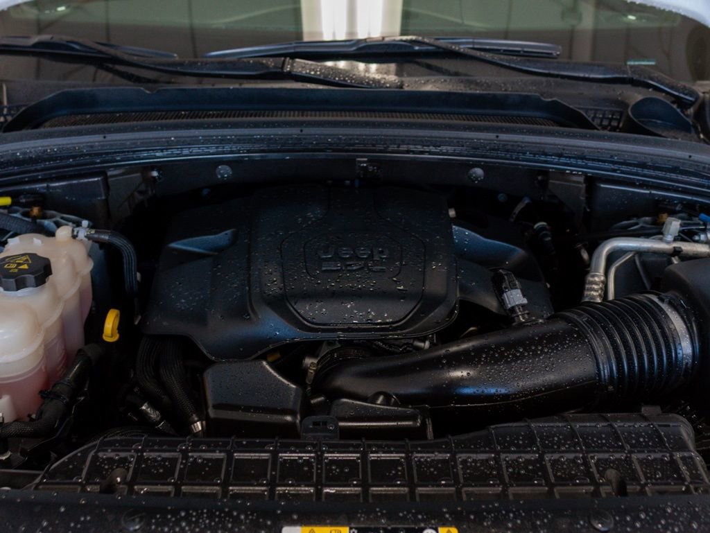 Certified 2024 Jeep Grand Cherokee L Summit image 24