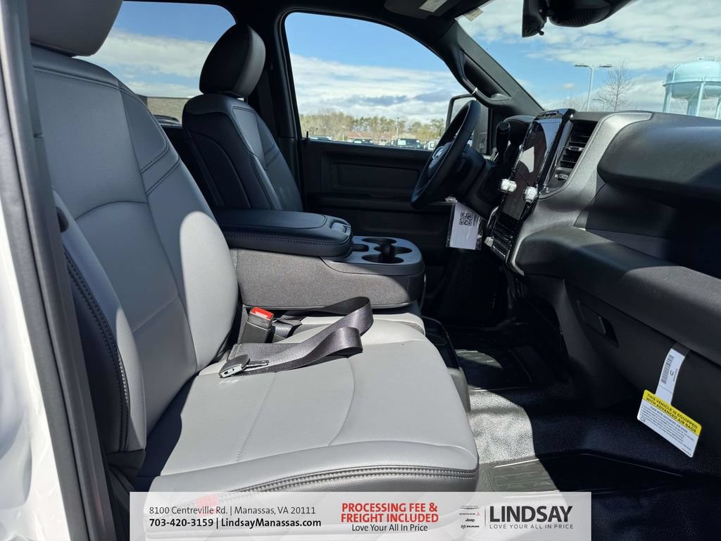 New 2026 RAM 3500 Tradesman AWD/4WD image 14