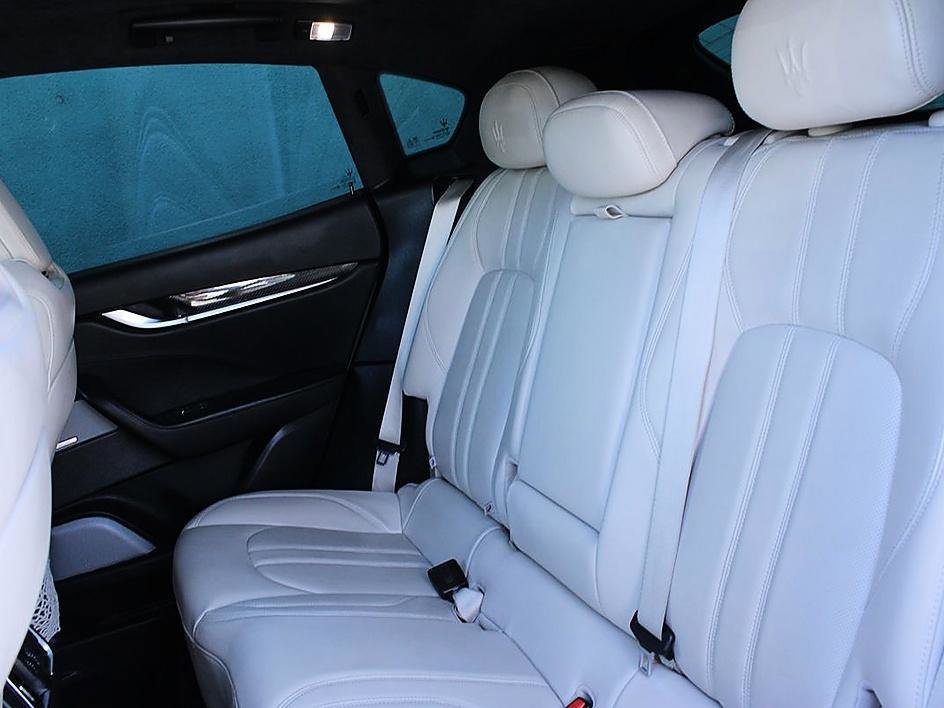Used 2018 Maserati Levante S GranSport image 12