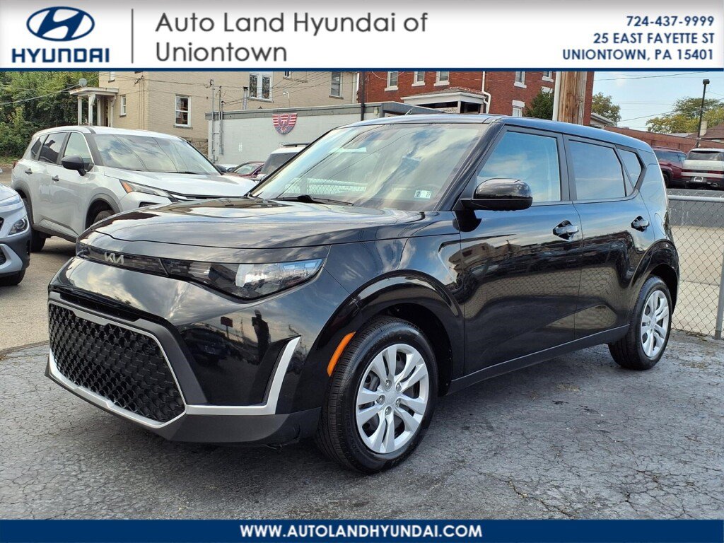 Used 2023 Kia Soul LX