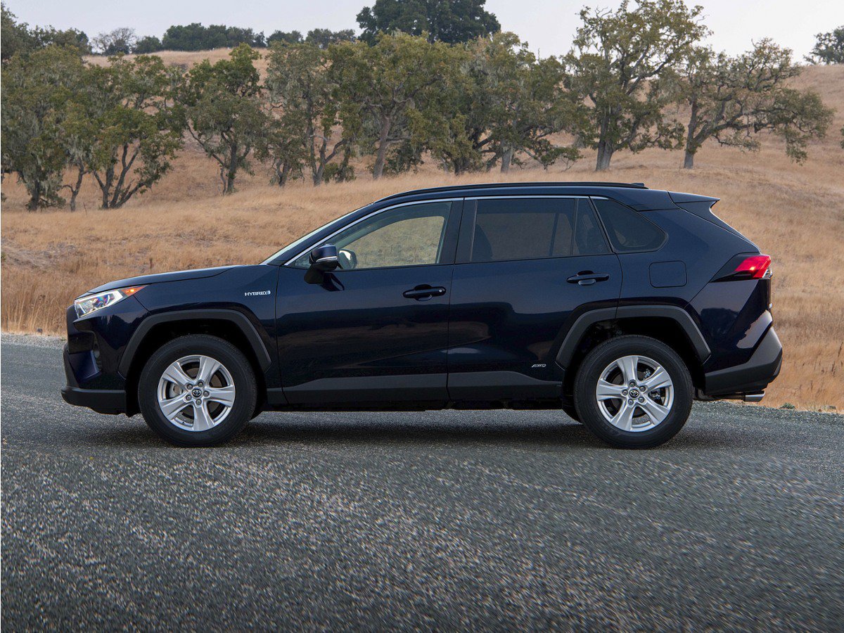 Used 2020 Toyota RAV4 XLE
