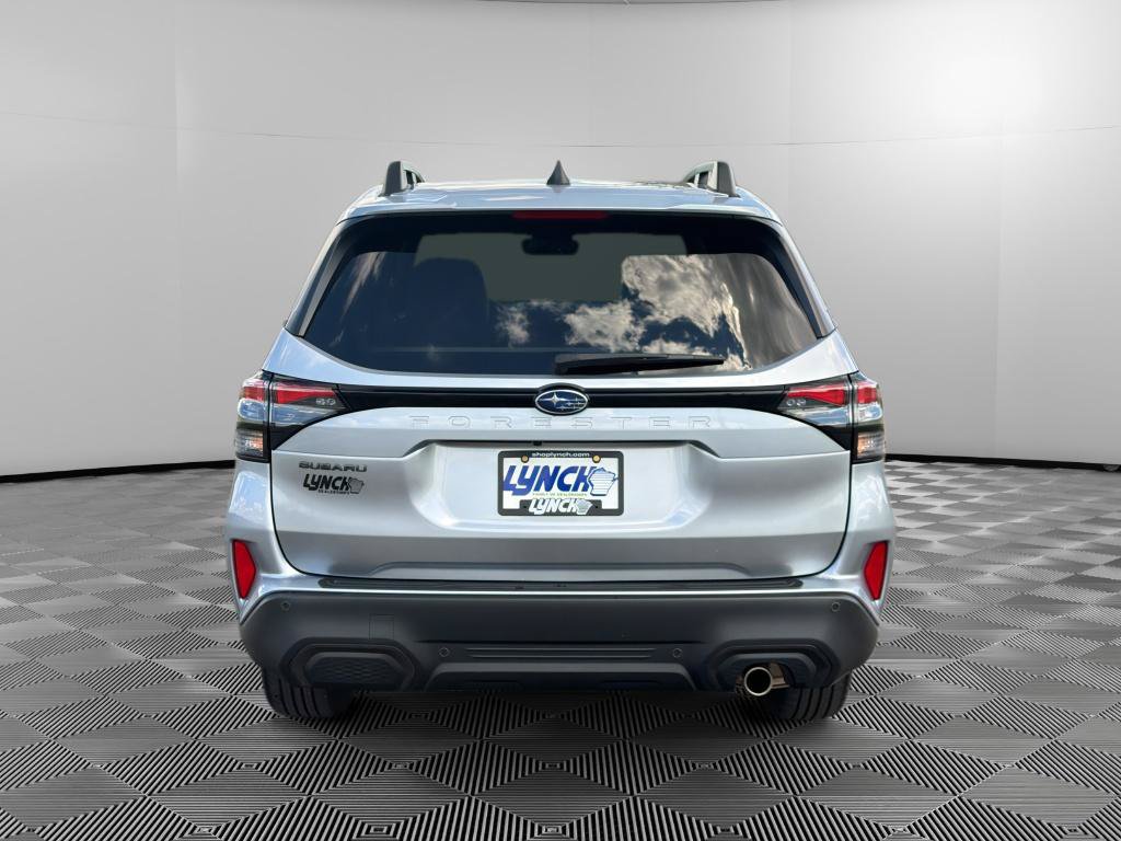 Used 2026 Subaru Forester Limited AWD/4WD image 3