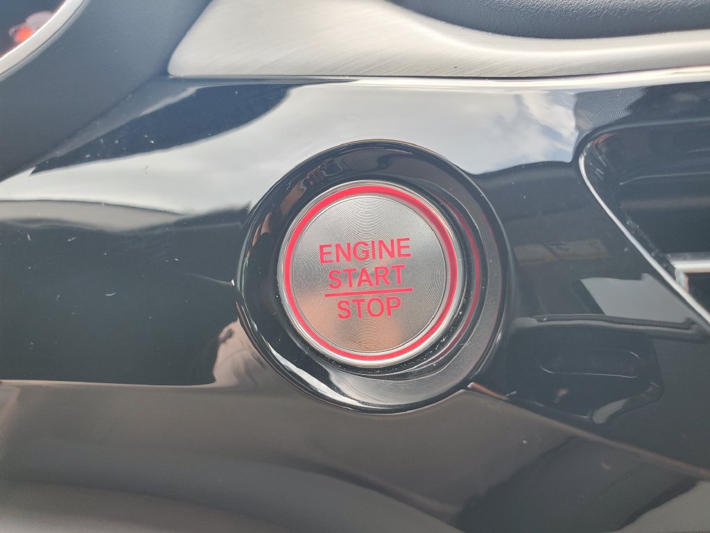 Certified 2024 Acura MDX w/ Technology Package FWD image 29