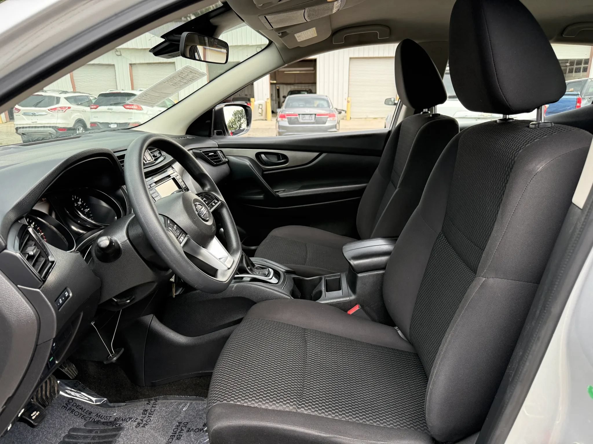 Used 2020 Nissan Rogue Sport S FWD image 2