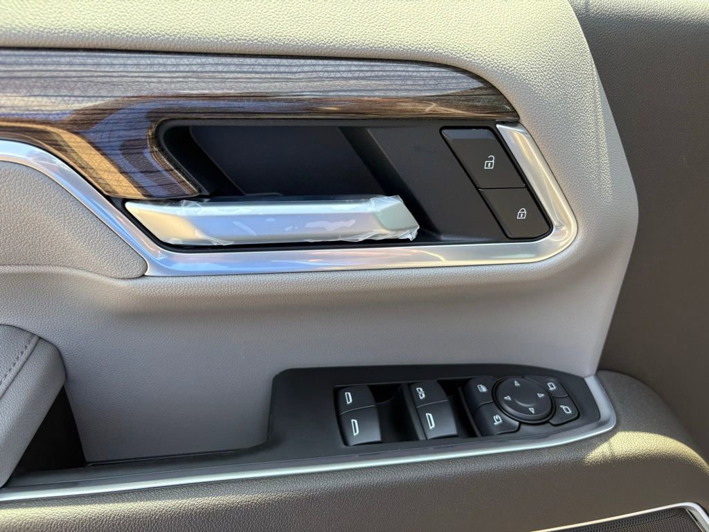New 2026 Chevrolet Silverado 3500 LT w/ All Star Edition AWD/4WD image 14