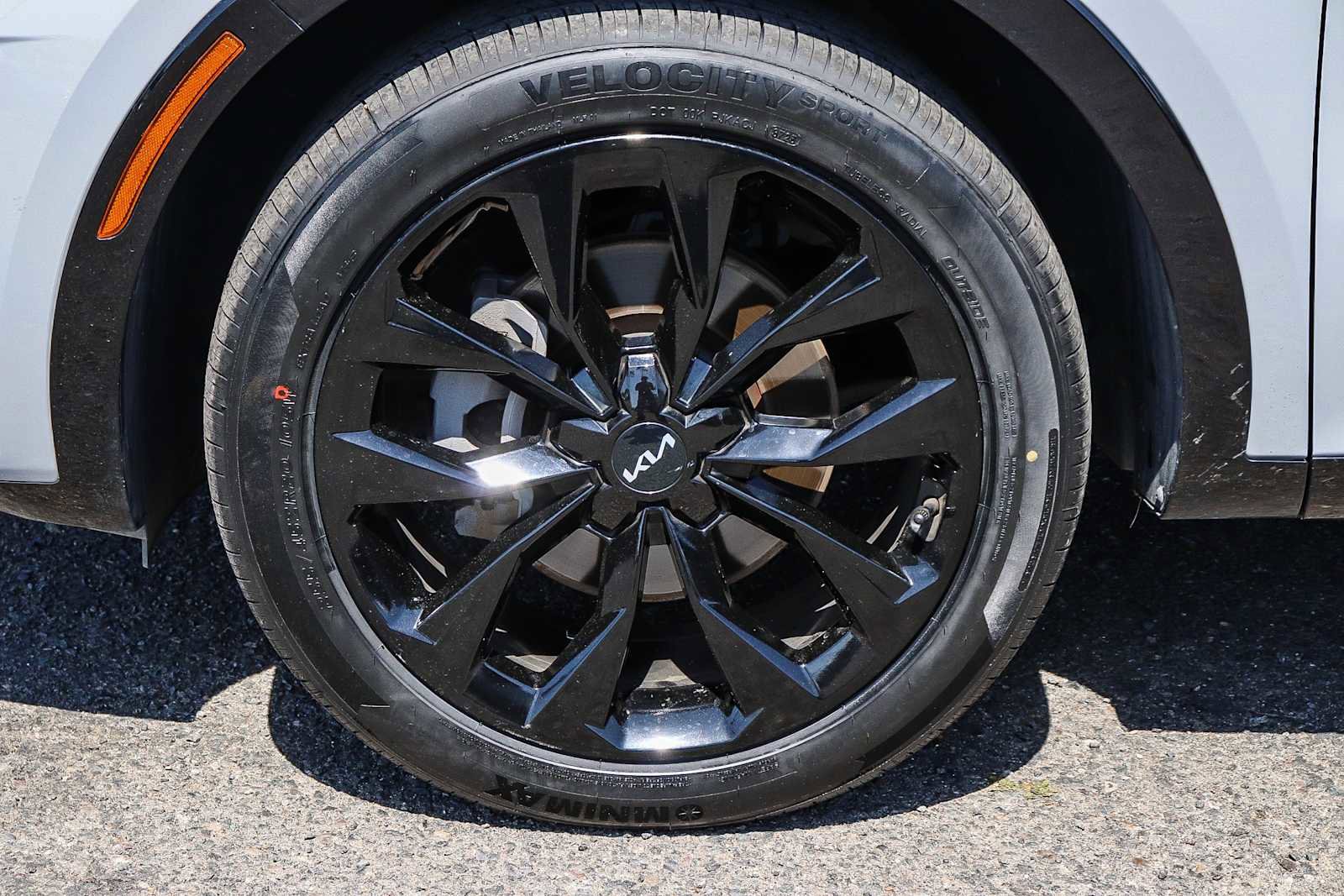 Used 2022 Kia Sorento SX image 12