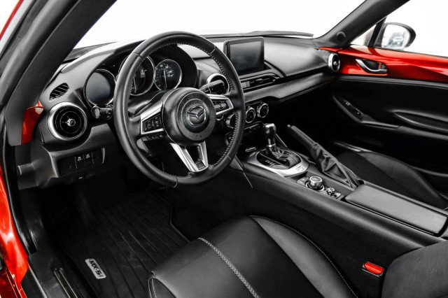 Used 2022 MAZDA MX-5 Miata RF Grand Touring image 12