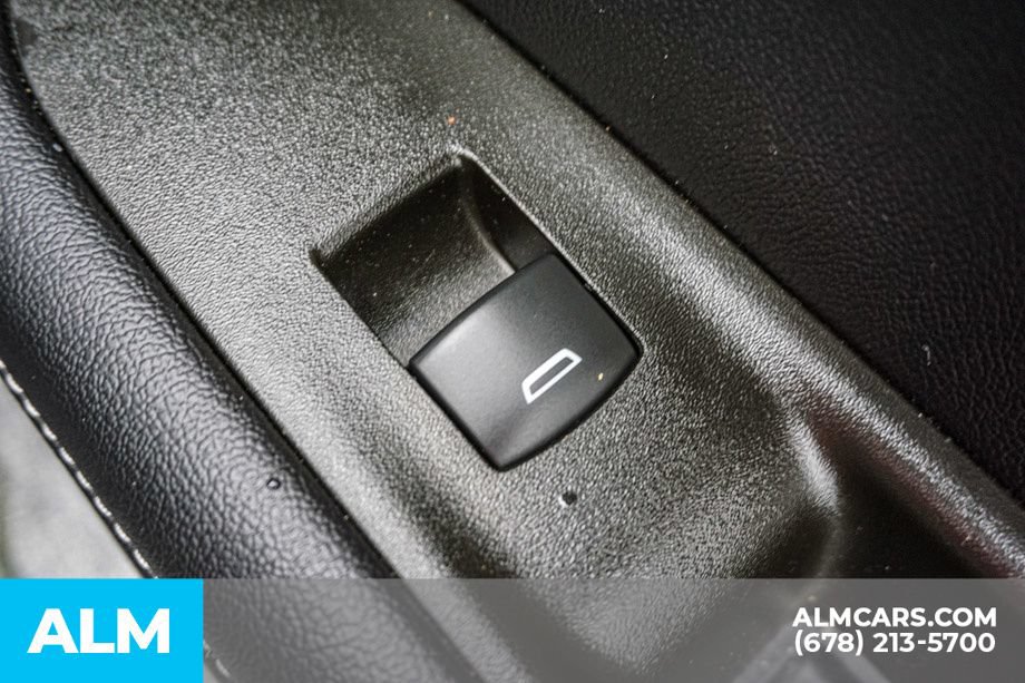 Used 2025 Chevrolet Blazer LT FWD image 55