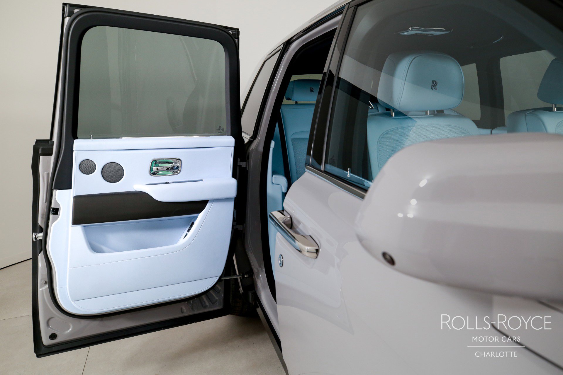 New 2026 Rolls-Royce Cullinan image 27