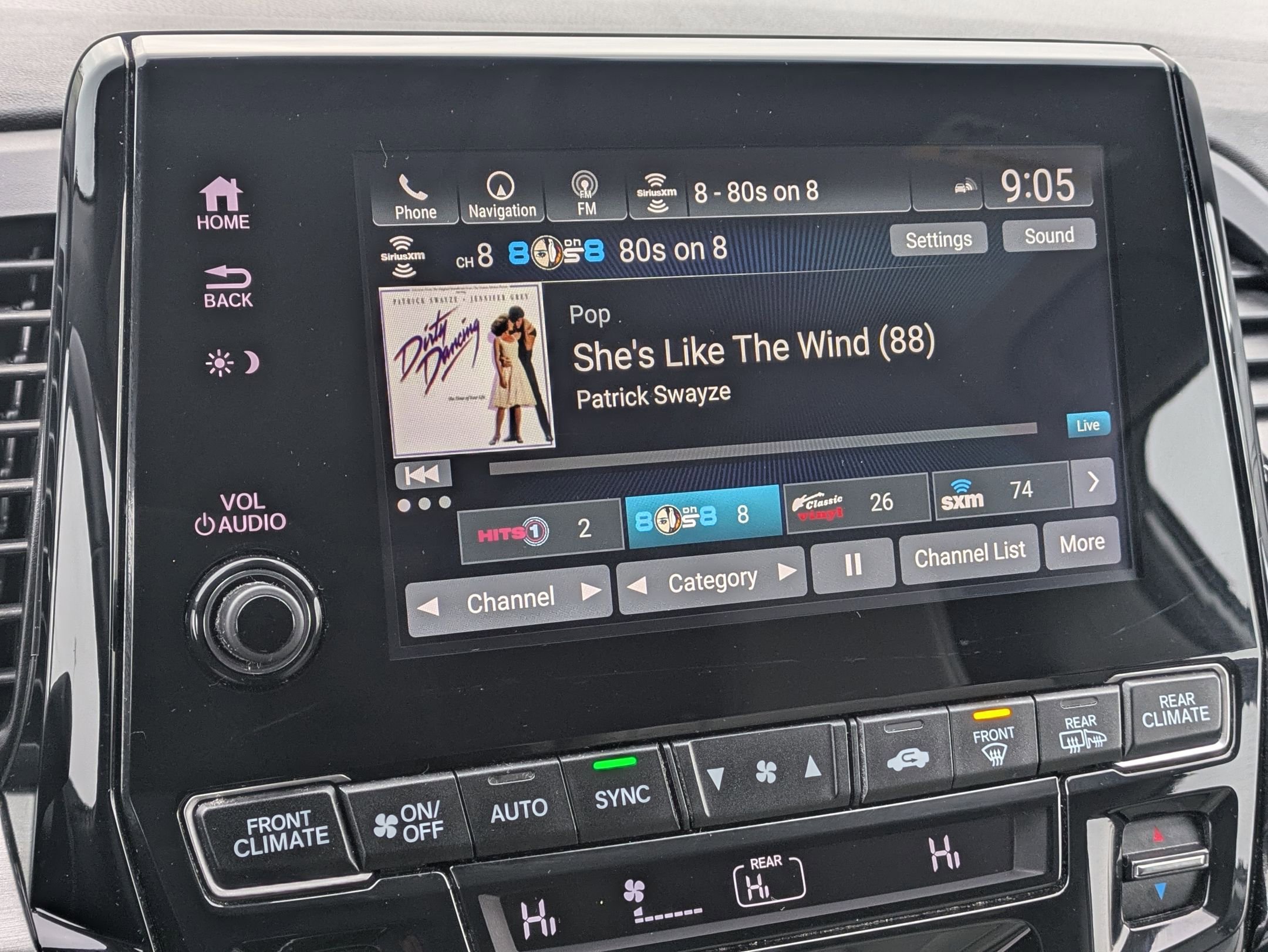 Certified 2023 Honda Odyssey Touring image 18