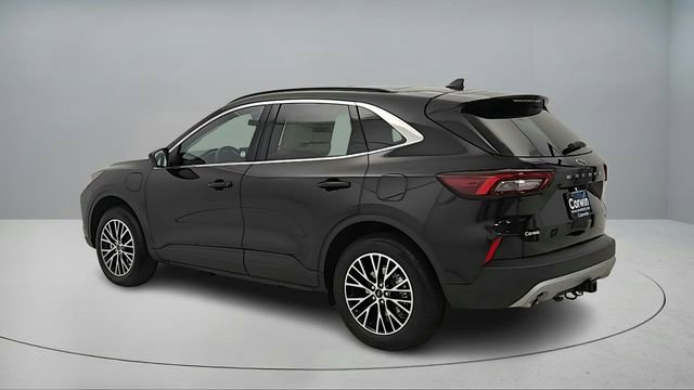 New 2026 Ford Escape SE w/ Class II Trailer Tow Package image 5