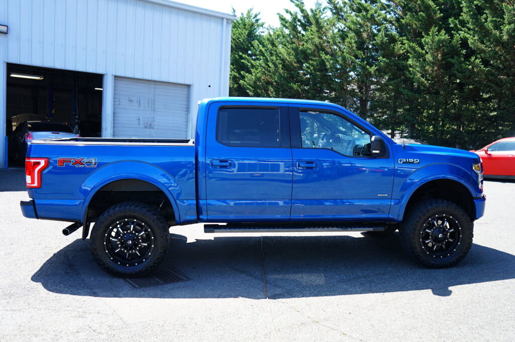 Used 2017 Ford F150 XLT w/ Equipment Group 301A Mid image 6