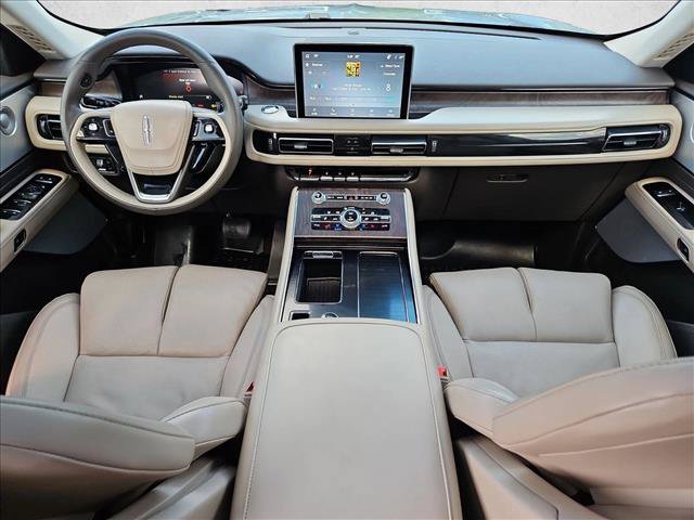 Used 2021 Lincoln Aviator Reserve w/ Equipment Group 201A AWD/4WD image 19