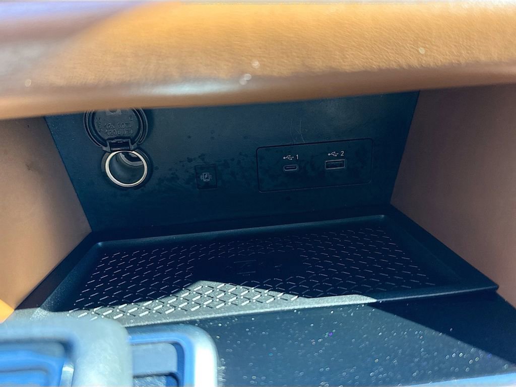 Used 2022 Nissan Pathfinder Platinum w/ Cargo Package image 26