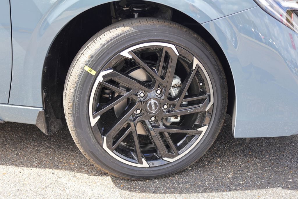 New 2026 Nissan Sentra SR image 17