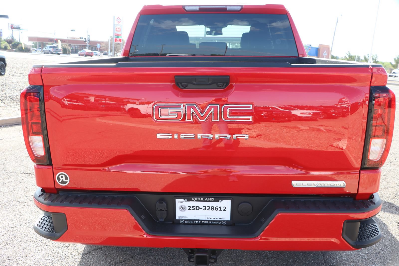 New 2026 GMC Sierra 1500 Elevation AWD/4WD image 6